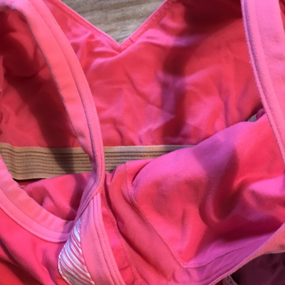 Lululemon tank top bundle - Picture 6 of 8